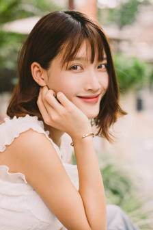 少妇厨房愉情理伦BD在线观看